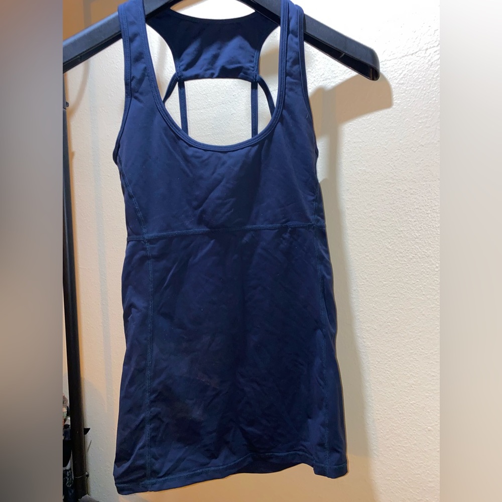 Luxe Boutique tank with built in bra - small fits like XS